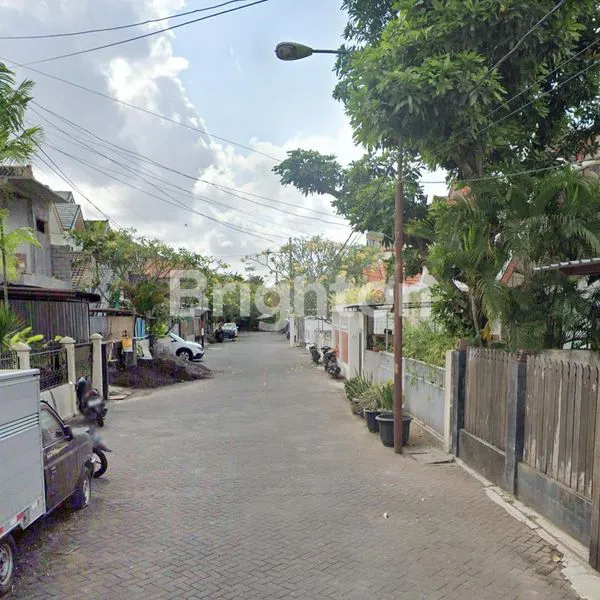 image RUMAH DI KAWASAN ELIT MERTANADI, SEMINYAK - BALI (6)