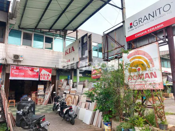 image RUKO STRATEGIS TENGAH KOTA SUPRIYADI (1)