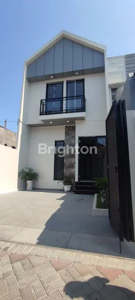 image RUMAH 2 LANTAI 1M SURABAYA UTARA TIMUR BARU GRESS NEW. DEKAT RAYA KENJERAN PAKUWON CITY RAYA MERR KARANG ASEM (2)