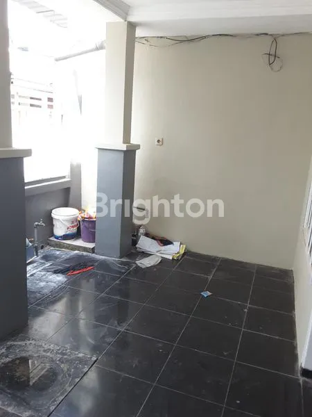 image RUMAH 1.5LT SIAP HUNI BABATAN PRATAMA WIYUNG SURABAYA BARAT (3)