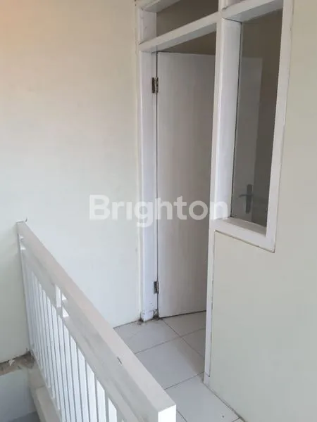 image RUMAH 1.5LT SIAP HUNI BABATAN PRATAMA WIYUNG SURABAYA BARAT (6)