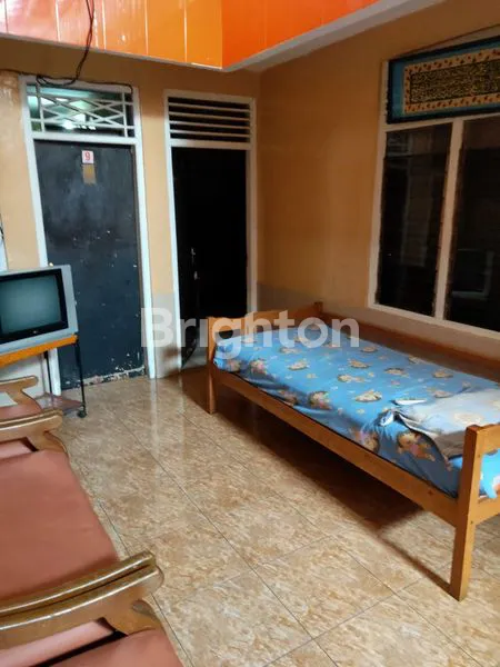 image RUMAH LAWAS 2 LANTAI TERAWAT CIBINONG BOGOR (4)