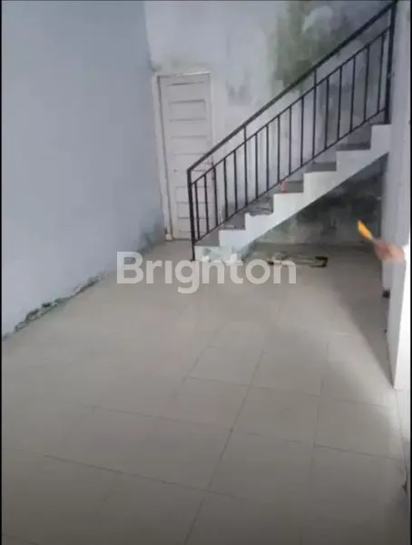 image RUKO 2 LANTAI DEKAT TERMINAL TULUNGAGUNG (2)