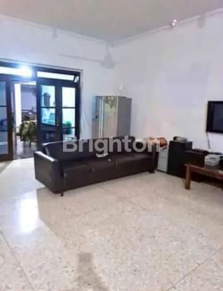 image RUMAH BESAR DI JALAN UTAMA KEDUA BISA UNTUK USAHA DAN RUMAH TINGGAL EX KONVEKSI (4)