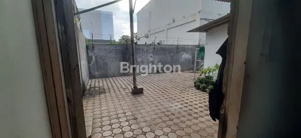 image BANGUNAN STRATEGIS DEKAT MALL  (5)