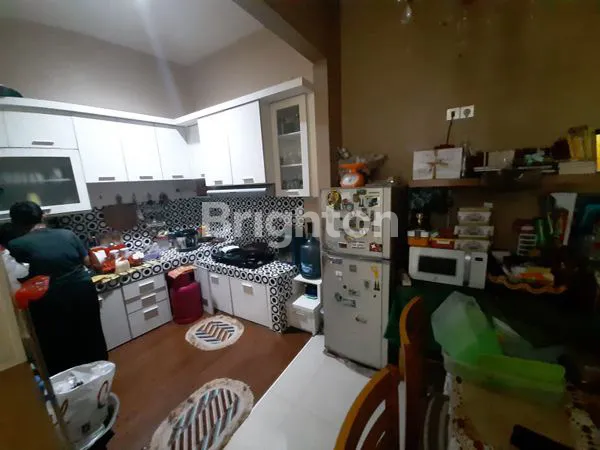 image RUMAH CANTIK DUA LANTAI DI GDC SIAP HUNI (7)