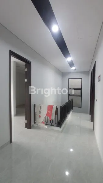 image NEW GRESS MINIMALIS 2 LANTAI HIGH SPEC (7)