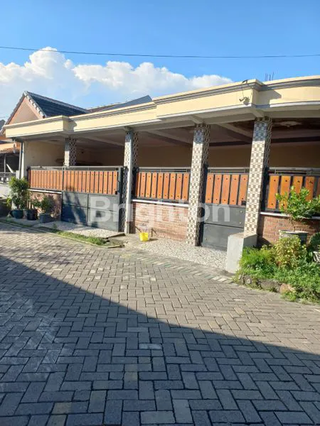 Gambar Property RUMAH DIJUAL,LOKASI NOL JALAN RAYA,TAMAN,SIDOARJO