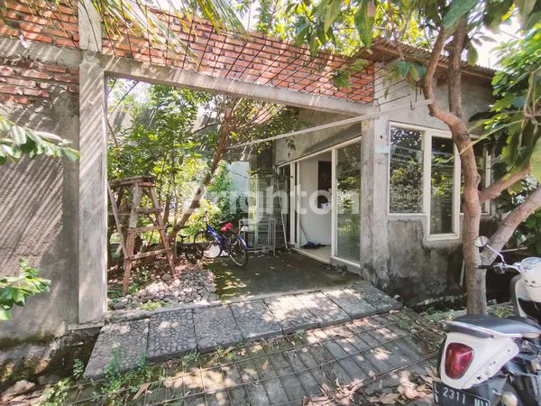 RUMAH MURAH SIAP USAHA, LT 184M² HADAP TIMUR