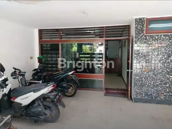 image KOMERSIAL AREA SECOND ROAD JALAN KEMBAR PUCANG ANOM TIMUR (6)