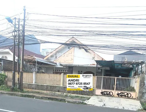 DIJUAL RUMAH LUAS DI CAWANG BARU