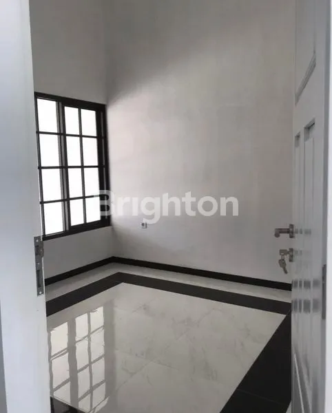 image RUMAH SEWA DI SOLOBARU, MEWAH DAN NYAMAN!! NO RENOV!! ISTIMEWA (3)