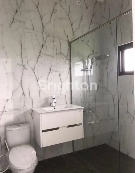 image RUMAH SEWA DI SOLOBARU, MEWAH DAN NYAMAN!! NO RENOV!! ISTIMEWA (8)