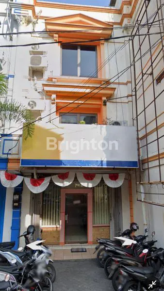 image RUKO 3 LANTAI TENGAH KOTA KEDIRI (1)