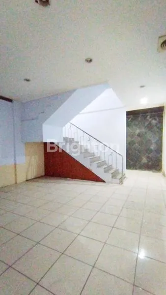 image RUKO 3 LANTAI TENGAH KOTA KEDIRI (3)