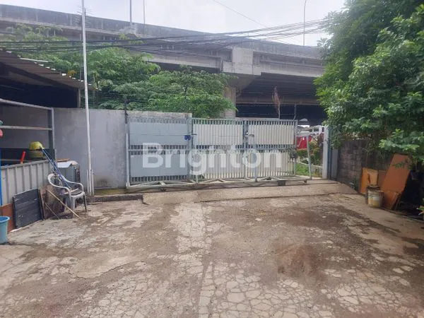 image RUMAH KANTOR LOKASI SANGAT STRATEGIS JALUR UTAMA BY PASS (7)