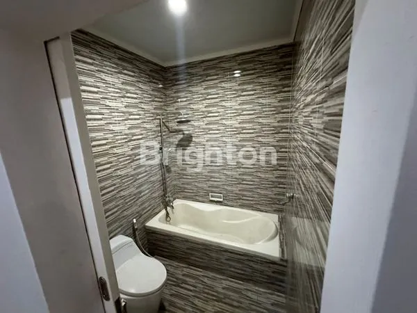 image RUMAH MEWAH HOOK, PERUMAHAN ELITE  TENGAH KOTA DEPOK (7)