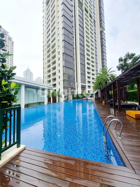 LUXURY 2 OR 4 BEDROOM APARTMENT AT PAKUBUWONO SPRING