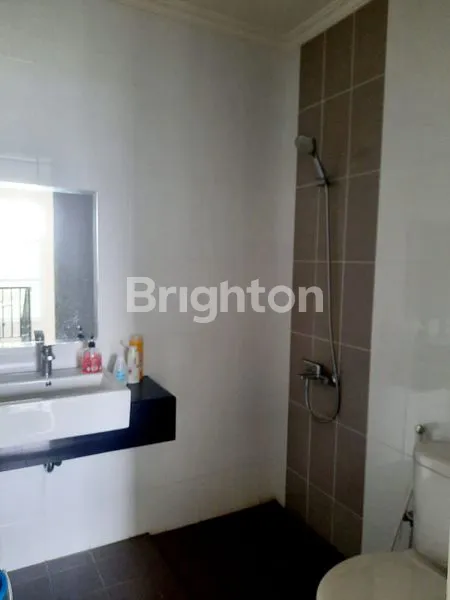 image RUMAH HOOK 2 LANTAI SIAP HUNI CLUSTER VERDI SYMPHONIA (3)