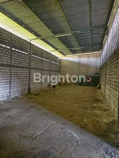 image GUDANG DAN PABRIK BUTUH CEPAT LAKU BENJENG, GRESIK (6)