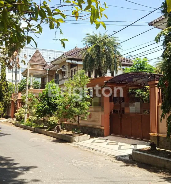 image LUXURY HOUSE, HOOK, RAYA DHARMAHUSADA REGENCY (1)