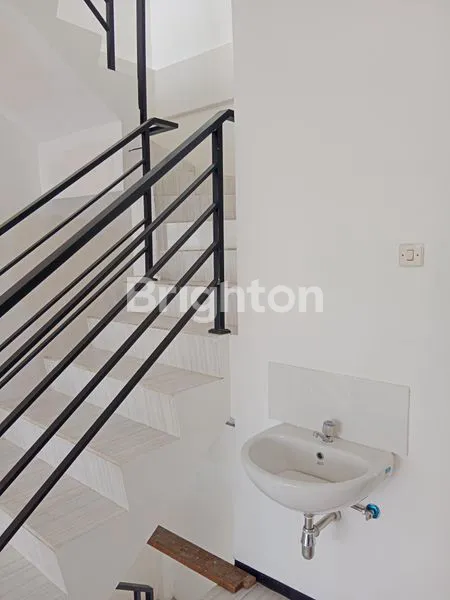 image RUMAH USAHA YANG COCOK UNTUK BISNIS APA SAJA (6)