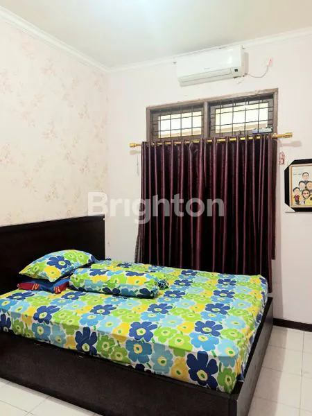 image RUMAH CANTIK TERAWAT TURUN HARGA\\U203C\\UFE0F\\U203C\\UFE0F DI LINGKUNGAN YANG NYAMAN 1 LANTAI DI  TAMAN YASMIN (5)