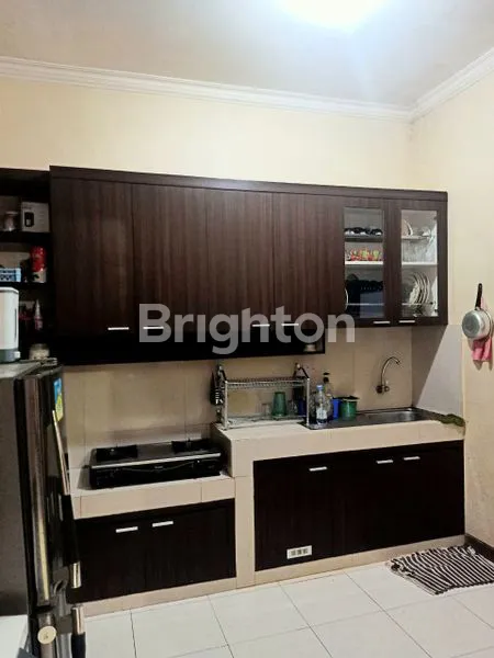 image RUMAH CANTIK TERAWAT TURUN HARGA\\U203C\\UFE0F\\U203C\\UFE0F DI LINGKUNGAN YANG NYAMAN 1 LANTAI DI  TAMAN YASMIN (6)