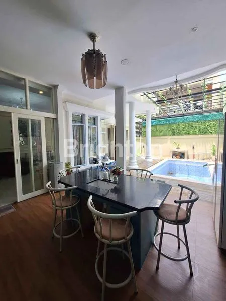 image RUMAH ELIT  PALLAZZO 2 LT (8)