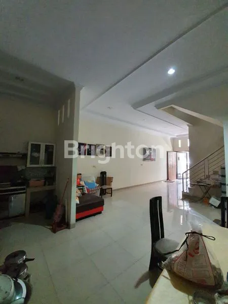 image *DIJUAL MURAH RUMAH SEMIFURNISHED SEGERA DI PADEMANGAN JAKARTA UTARA* (3)