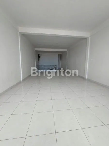 image RUKO BAGUS 3 LANTAI PARKIR LUAS AREA DALAM OPI MALL JAKABARING  (3)