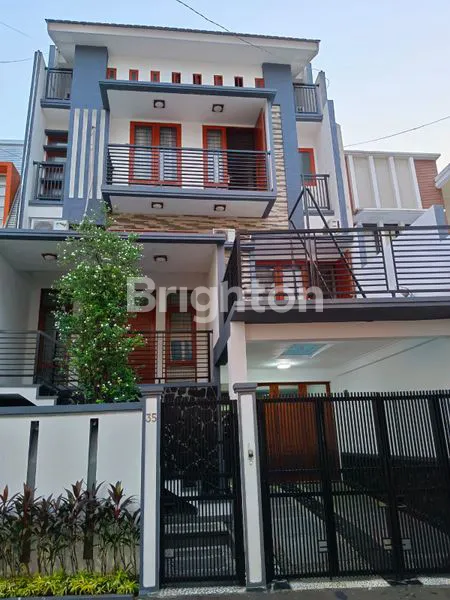 image PALMERAH RESIDENCE JAKARTA BARAT RUMAH LUX 4 LANTAI FULL FURNISHED (1)
