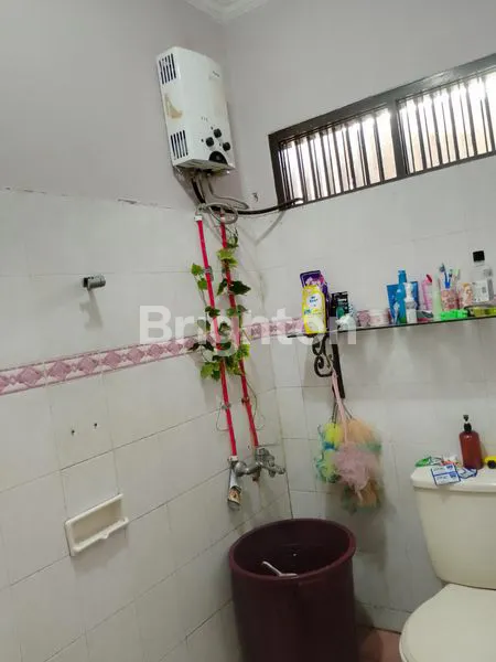 image BELI RUMAH BONUS TANAH YANG LUAS  (7)