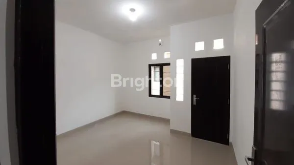 image RUMAH TANJUNG DUREN BARU 3 LANTAI BEBAS BANJIR (1)