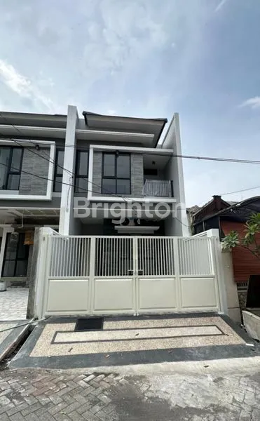 image NEW GRESS MODERN MINIMALIS 2 LANTAI (1)