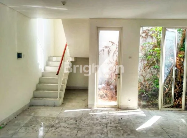 image RUMAH MINIMALIS GRAND PAKUWON TANDES SURABAYA BARAT (4)