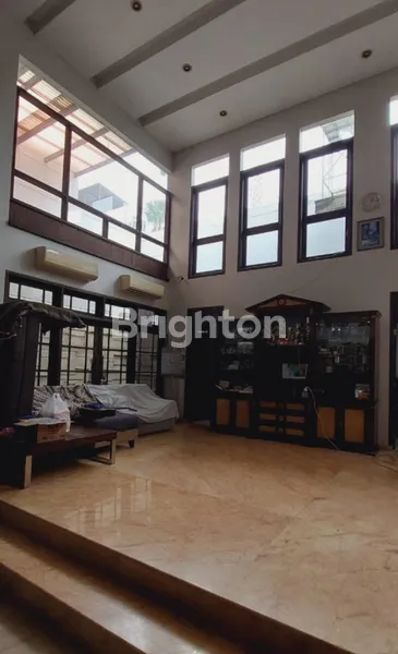 image RUMAH CIAMIK SEMI FURNISH, DEKAT RAYA DHARMAHUSADA, UNAIR (2)