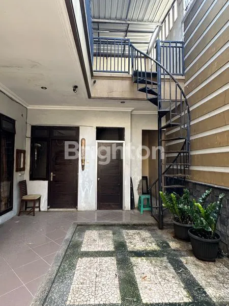 image RUMAH BAGUS DI SOLO 1 MENIT KE LUWES GENTAN (6)