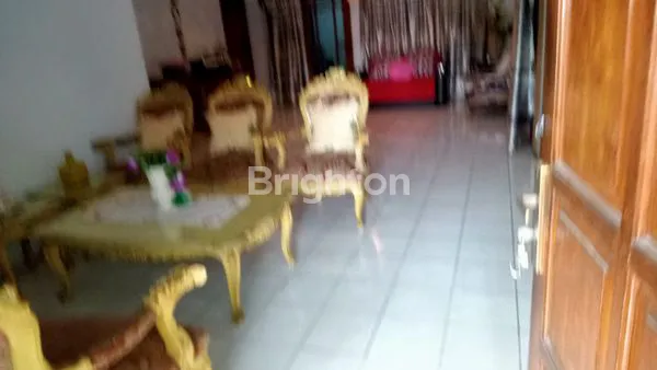 image RUMAH BESERTA RUANG PRAKTEK KEBIDANAN DI TANGERANG  (4)