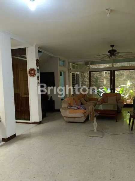 image RUMAH 2LT JELAMBAR JAKARTA BARAT (5)