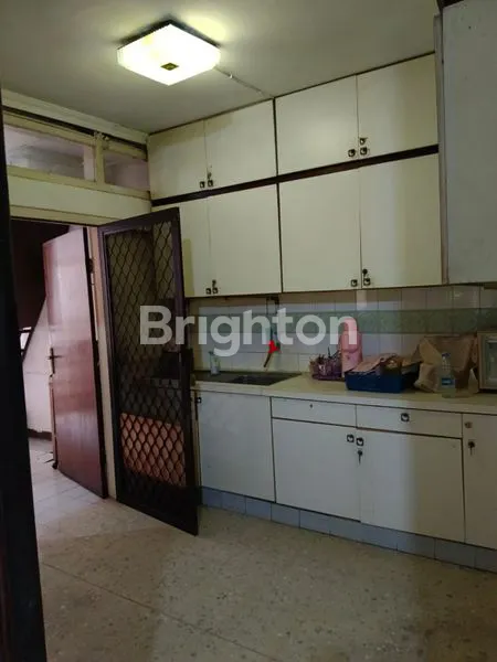 image RUMAH 2LT JELAMBAR JAKARTA BARAT (6)