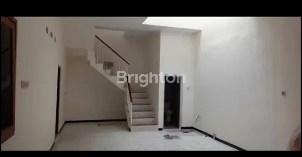 image RUNGKUT ASRI 1 M AN SUDAH RENOVASI BAGUS (3)