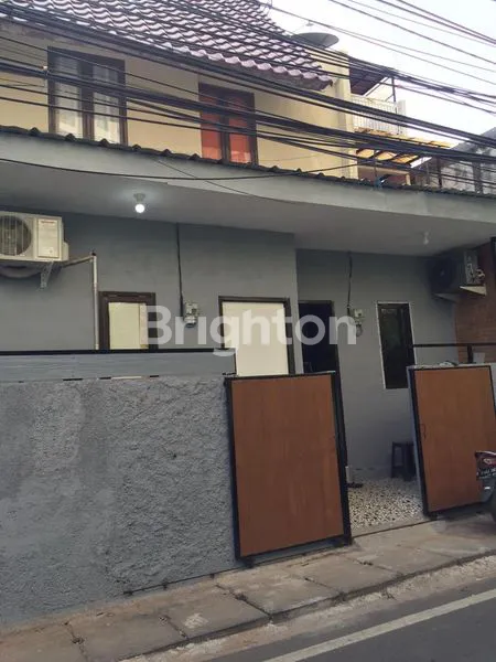 image RUMAH FULL FURNISHED DENGAN KONTRAKAN DI KAWASAN SETIA BUDI (3)