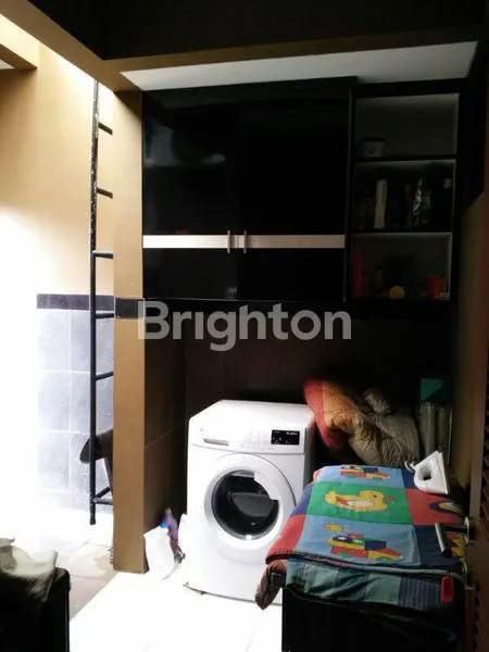 image RUMAH FULL FURNISHED DENGAN KONTRAKAN DI KAWASAN SETIA BUDI (5)