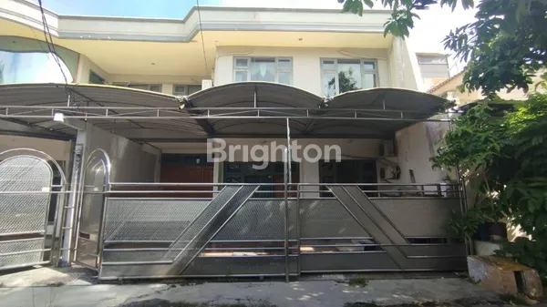 image RUMAH 2 LANTAI BAGUS TERAWAT RUNGKUT MAPAN DEKAT MERR, MCD, UPN, UBAYA, AKSES TOL STRATEGIS (1)