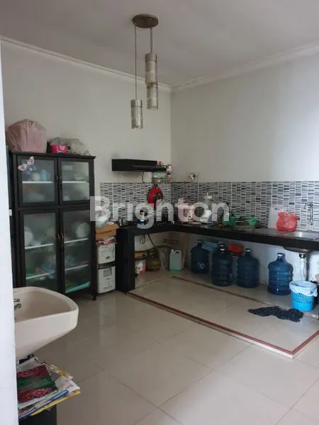 image RUMAH MEPET SURABAYA SELATAN (4)