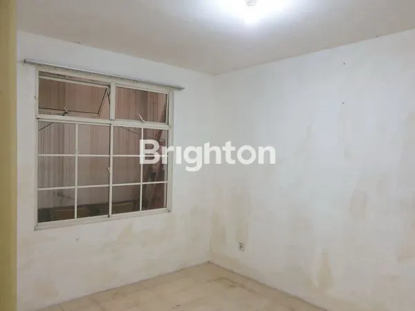 image TOWN HOUSE SIAP HUNI LIPPO KARAWACI UTARA - TANGERANG (4)