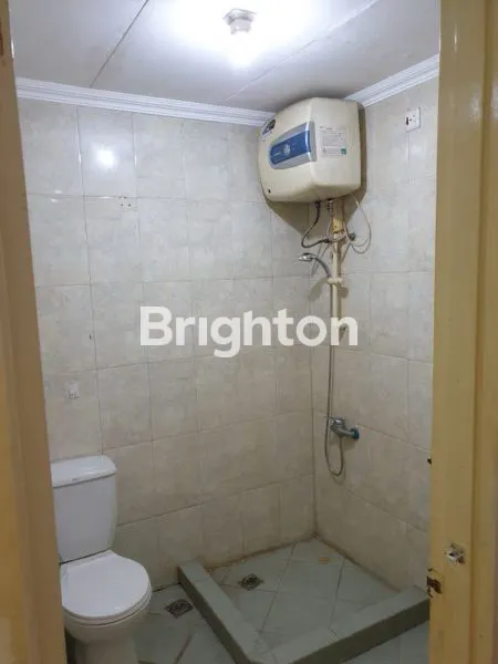 image TOWN HOUSE SIAP HUNI LIPPO KARAWACI UTARA - TANGERANG (6)