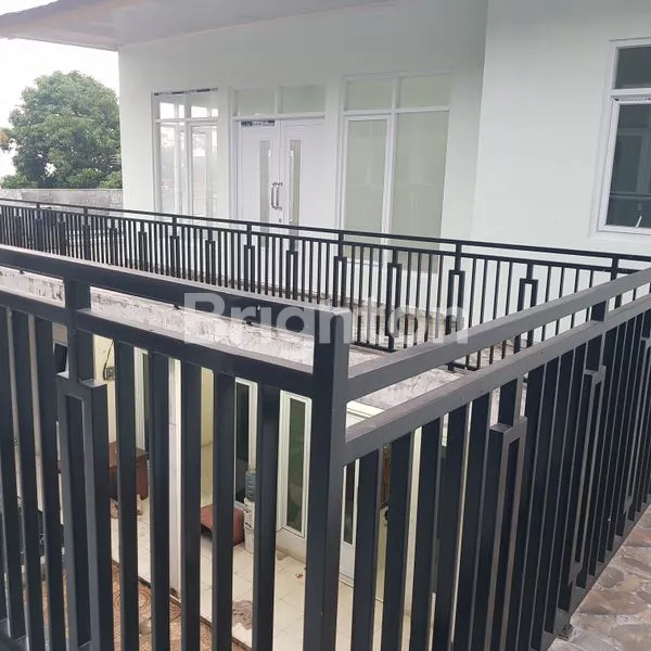 image GEDUNG USAHA 500M² DI JL. RAYA RAJAMANDALA (6)