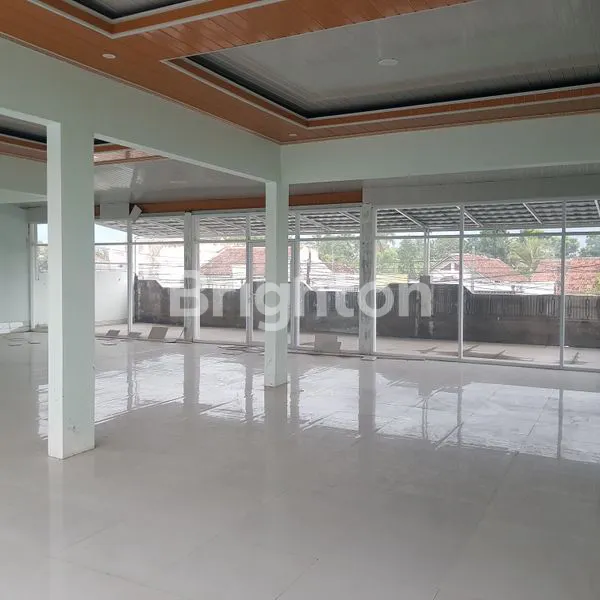 image GEDUNG USAHA 500M² DI JL. RAYA RAJAMANDALA (4)